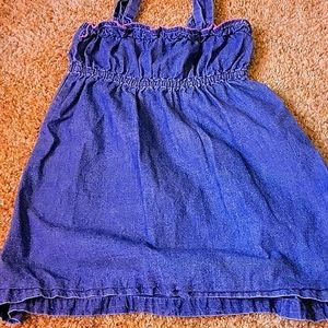 Size 4 Toddler denim dress with pink trim on ruffle. So sweet for summer ☀️
